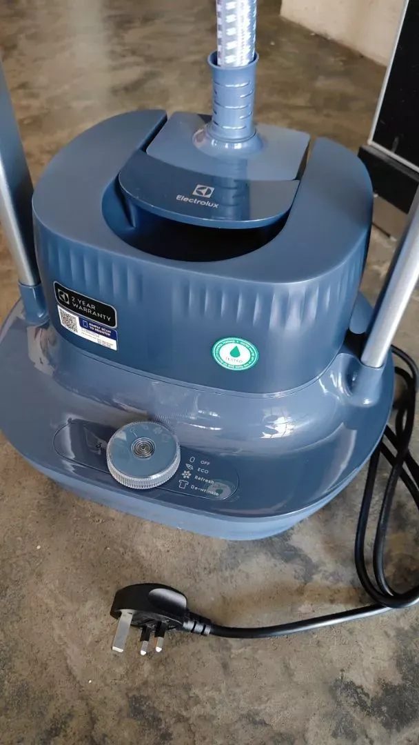 Unit garment steamer Electrolux E5GS1-44MN