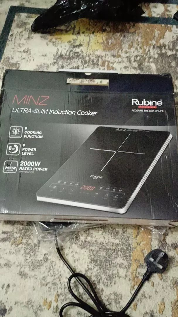 Unit Rubine Ultra Slim Induction Cooker 2000W