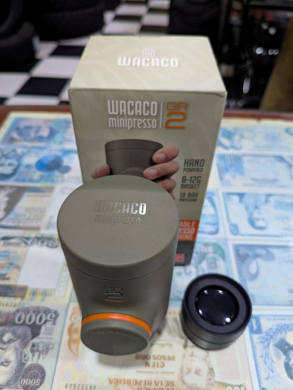 Kotak dan set Wacaco Minipresso GR2